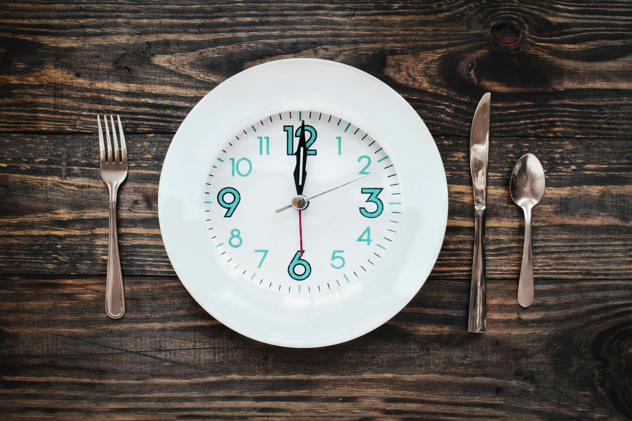 16:8 diéta – 8 óra evés, 16 óra pihenés